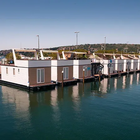 Počitniška hiša Sea Diva - Luxury Boathouse *