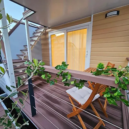 Sea Diva - Luxury Boathouse *