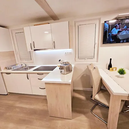 Sea Diva - Luxury Boathouse Portoroz