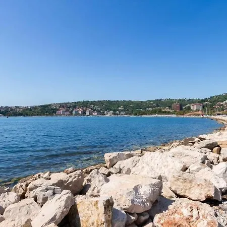 Sea Diva - Luxury Boathouse Semesterbostad Portorož