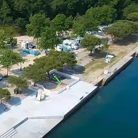 Sea Diva - Luxury Boathouse Portorož