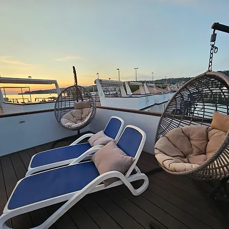 Sea Diva - Luxury Boathouse Semesterbostad
