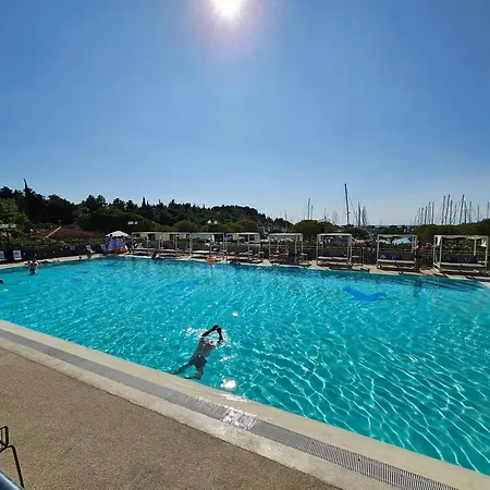 Tatil Evi Sea Diva - Luxury Boathouse *