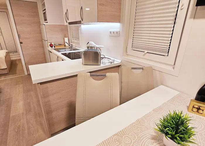 Sea Diva - Luxury Boathouse Portorož