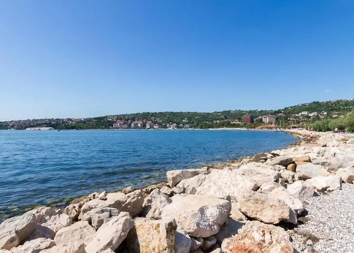 Sea Diva - Luxury Boathouse Casa de Férias Portorož