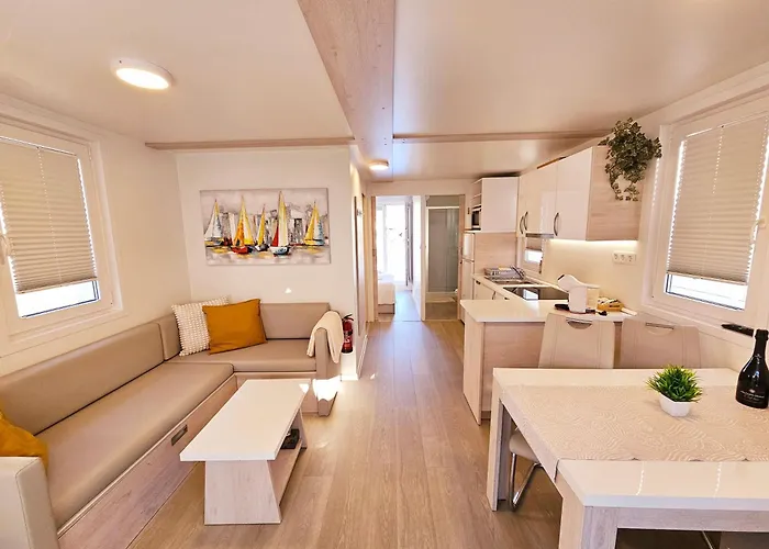 Sea Diva - Luxury Boathouse Casa de Férias